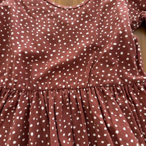 Alice & Ames Dot Fawn 3/4 Sleeve Ballet Dress - Picture 2 of 3